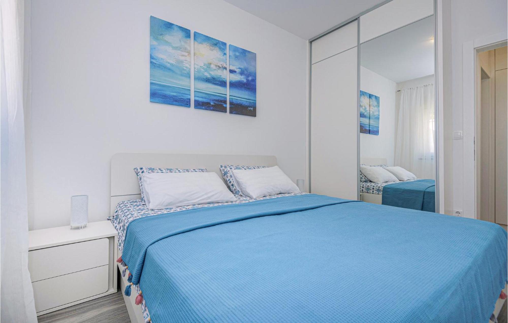 1 Bedroom Beautiful Apartment In Baška Voda Dış mekan fotoğraf