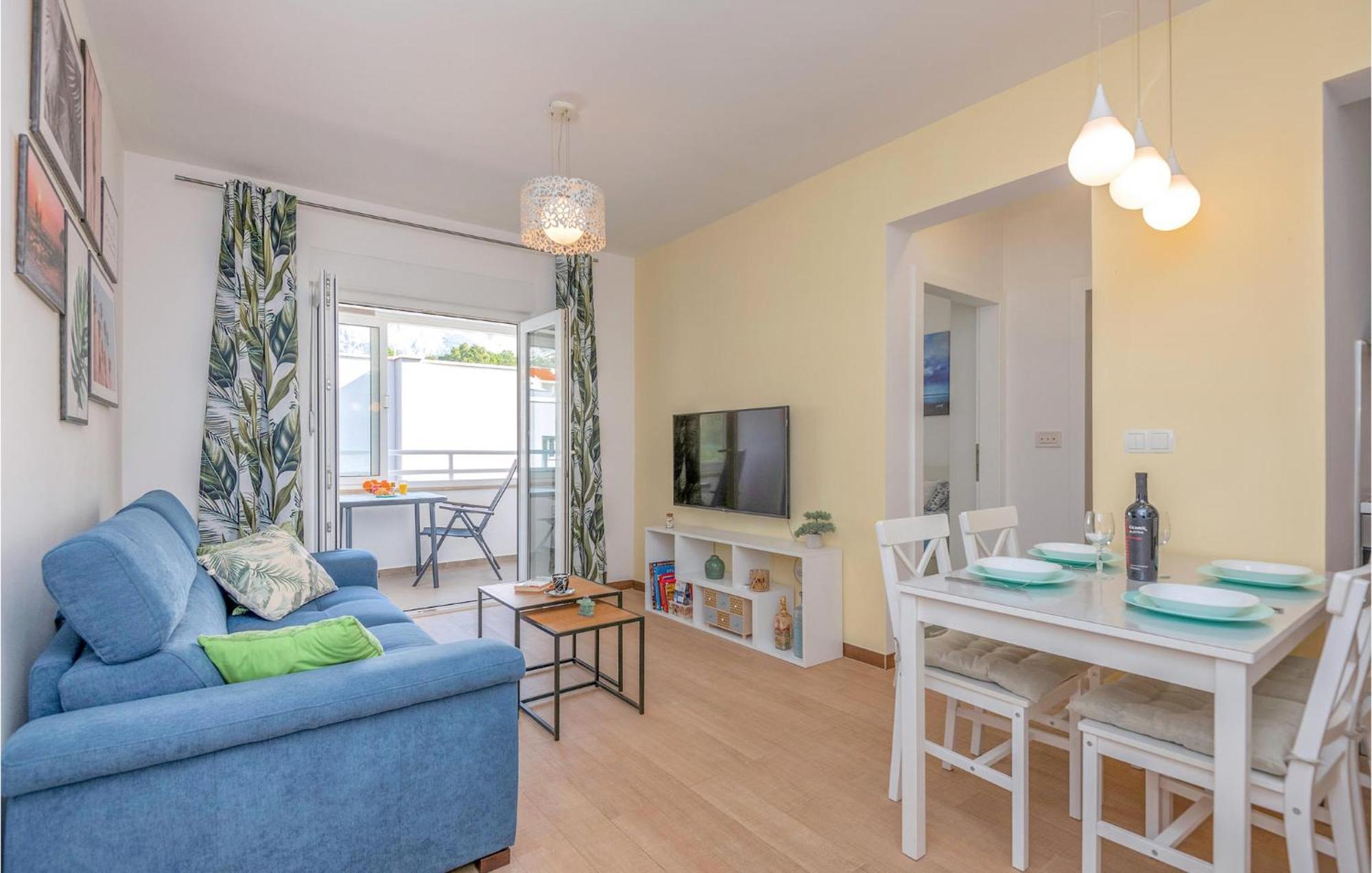 1 Bedroom Beautiful Apartment In Baška Voda Dış mekan fotoğraf